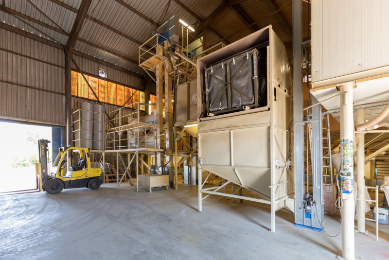 Naša ponuka / Osivá obilnín, olejnín, strukovín a tráv - foto